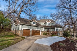 5710 Old Sauk Rd, Madison, WI 53705