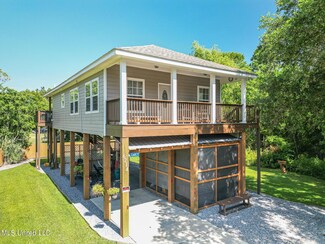 6214 Beach Bayou Ave, Biloxi, MS 39532