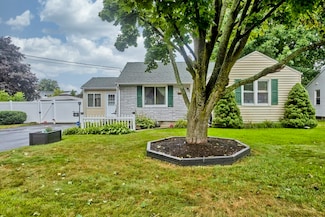 32 Silvin Rd, Chicopee, MA 01013