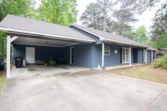 1010 Oakcrest Dr, Columbus, GA 31904