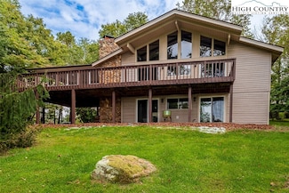 245 Woodcrest Rd, Roaring Gap, NC 28668