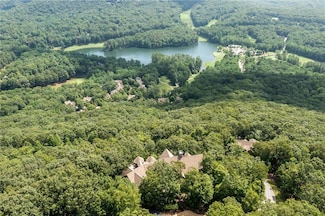 8259 Cox Mountain Dr, Big Canoe, GA 30143
