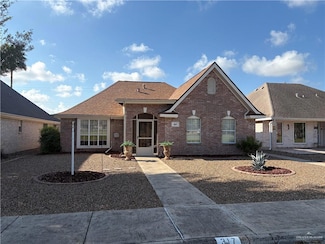 317 Karen Dr, Alamo, TX 78516