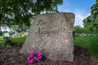 Unit 34 Natural Ln, Jackson, MI 49203