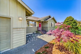 1848 Chanterelle Dr, McKinleyville, CA 95519