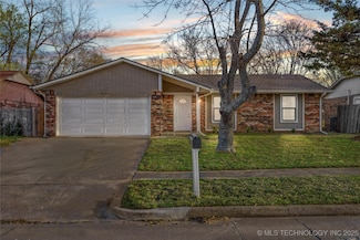 104 W Canton St, Broken Arrow, OK 74012