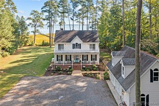 175 Shell Ct, Urbanna, VA 23175