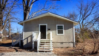 614 Gordon St, North Little Rock, AR 72117
