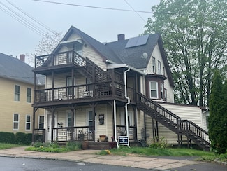 105-107 Hill St Unit 3rd flr, Shelton, CT 06484