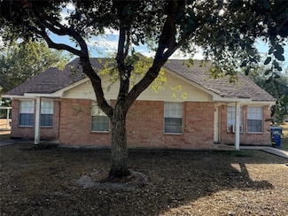 768 Heritage, Eagle Lake, TX 77434