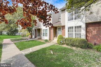 115 Teakwood Ct, Norristown, PA 19401
