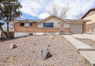 1906 Warwick Ln, Colorado Springs, CO 80909