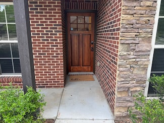 129 Singapore Cir, Birmingham, AL 35211