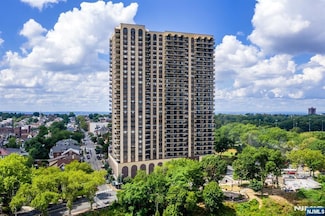 7855 Boulevard E Unit 11L, North Bergen, NJ 07047