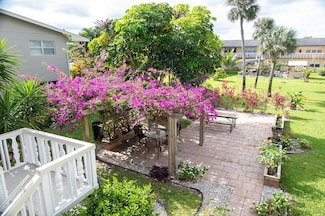 90 Coventry D, West Palm Beach, FL 33417