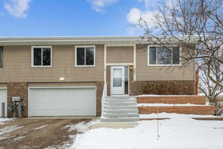 547 Ravoux Rd, Chaska, MN 55318