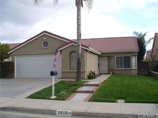 2815 Cypress St, Hemet, CA 92545