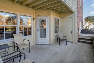 1 Highland Meadows Dr Unit 4, Highland Heights, KY 41076