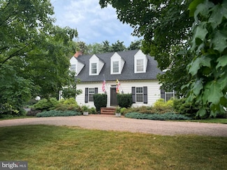 13324 Canterbury Dr, Hagerstown, MD 21742
