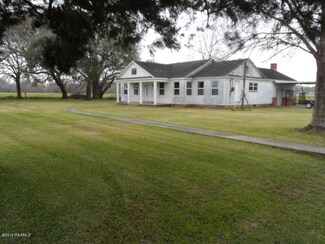 1212 Monnot Rd, Jeanerette, LA 70544