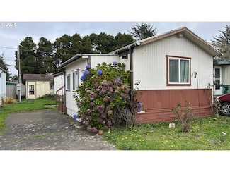91323 Sandstone Ln Unit 418, Coos Bay, OR 97420