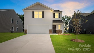 1005 20th Avenue Loop SE, Hickory, NC 28658
