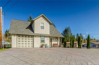135 Steelhead Dr, Silver Creek, WA 98585