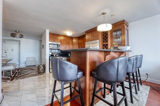 7000 Blvd E Unit 45a, Guttenberg, NJ 07093