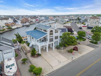 1204 Capstan Dr, Forked River, NJ 08731