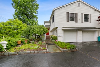 310 Main St, Westport, CT 06880