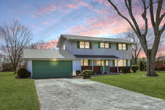 6189 Applegate Ln, Columbus, OH 43213