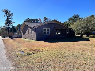 1093 Victoria Ln NE, Leland, NC 28451