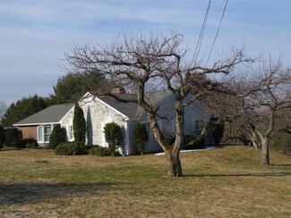 23 Orchard Hill Rd, Peterborough, NH 03458