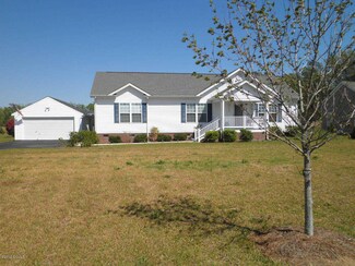 214 Whitehouse Fork Rd, Swansboro, NC 28584