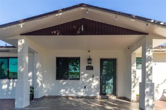 2875 SW 76th Ave, Miami, FL 33155