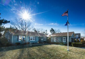 5 Gull Point Rd, Monmouth Beach, NJ 07750