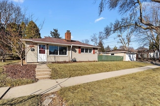 8330 W Auer Ave, Milwaukee, WI 53222