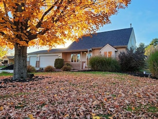 5001 Sunny Ln, Valparaiso, IN 46383