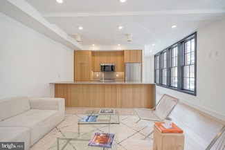 1921 Green St Unit 3, Philadelphia, PA 19130