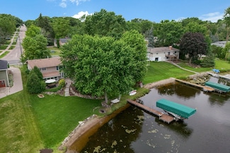 2001 Long Lake Rd, New Brighton, MN 55112