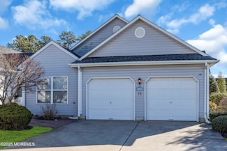 14 Highland Dr, Manahawkin, NJ 08050