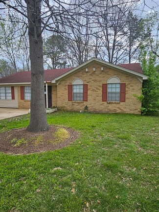 8106 Whitebrook Dr, Southaven, MS 38671
