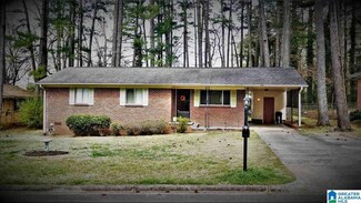 612 Roebuck Forest Dr, Birmingham, AL 35206
