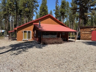 252 S P St, Sula, MT 59871