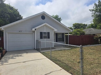 466 Sara Ave, Mary Esther, FL 32569