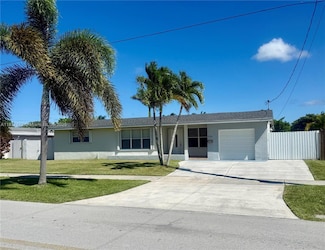 9740 Sterling Dr, Cutler Bay, FL 33157