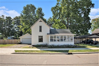 518 E Linden St, Hartford, MI 49057