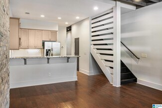 103 Barristers Ct Unit 103, Birmingham, AL 35242
