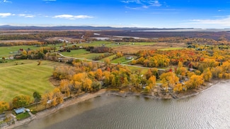 129 Fadden Rd, Swanton, VT 05488