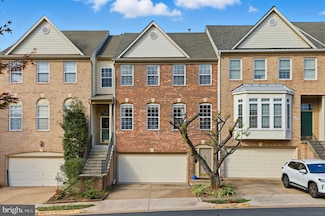 47716 Bowline Terrace, Sterling, VA 20165